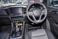 2025 Isuzu MU-X X-TERRAIN