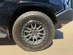 2022 Toyota LANDCRUISER GXL Black