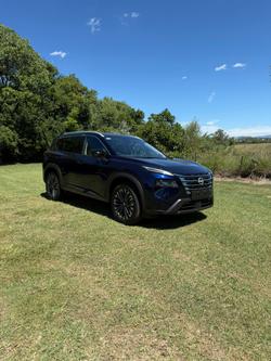 2025 NISSAN XTRAIL TI