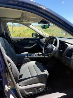 2025 NISSAN XTRAIL TI