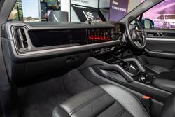 2023 Porsche Cayenne S E-Hybrid