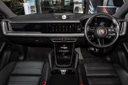 2023 Porsche Cayenne S E-Hybrid