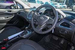 2017 Holden
Astra LS
