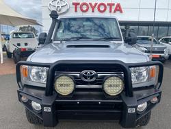 2014 TOYOTA LANDCRUISER GXL (4x4)