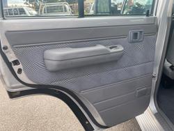 2014 TOYOTA LANDCRUISER GXL (4x4)