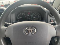 2014 TOYOTA LANDCRUISER GXL (4x4)