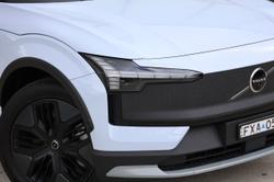 2026 Volvo EX30 Cross Country