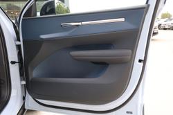 2026 Volvo EX30 Cross Country