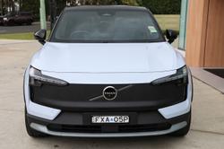 2026 Volvo EX30 Cross Country