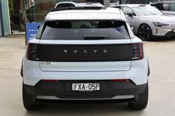 2026 Volvo EX30 Cross Country