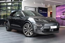 2025 Porsche Macan