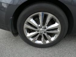 2015 Kia Carnival Platinum