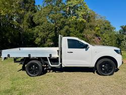 2024 NISSAN NAVARA SL