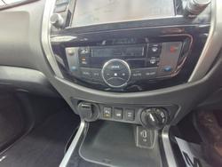 2019 NISSAN
NAVARA ST-X (4x4) (LEATHER TRIM) 7 SP AUTOMATIC DUAL CAB P/UP DT4
