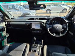 2021 Toyota Hilux Rogue Silver