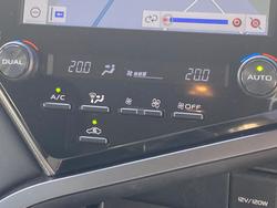 2020 Toyota Camry Hybrid