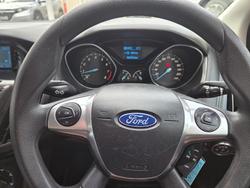 2012 Ford Focus Ambiente LW INK BLUE