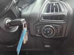 2012 Ford Focus Ambiente LW INK BLUE