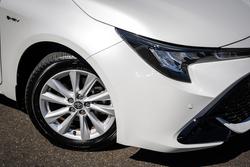 2025 Toyota COROLLA SX