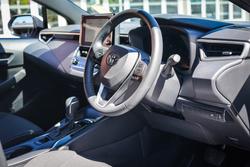 2025 Toyota COROLLA SX