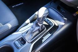 2025 Toyota COROLLA SX