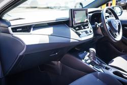 2025 Toyota COROLLA SX