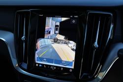 2024 Volvo
V60 Cross Country Ultra B5 Bright