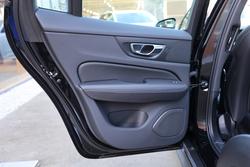 2024 Volvo
V60 Cross Country Ultra B5 Bright