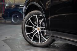 2022 Porsche Cayenne Platinum Edition