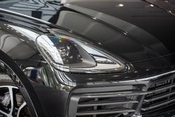 2022 Porsche Cayenne Platinum Edition