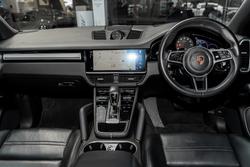2022 Porsche Cayenne Platinum Edition