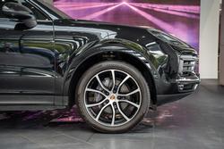 2022 Porsche Cayenne Platinum Edition