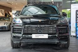 2022 Porsche Cayenne Platinum Edition