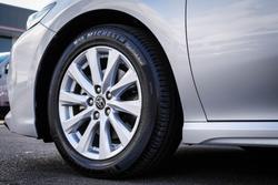 2018 Toyota
CAMRY Ascent Sport
