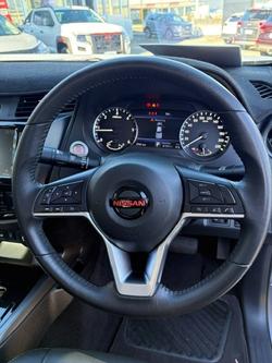 2025 Nissan Navara Pro-4X (4x4)