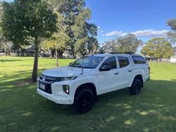 2019 Mitsubishi
                Triton 