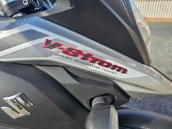 2017 Suzuki DL650L V-STROM White