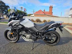 2017 Suzuki DL650L V-STROM White