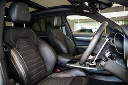 2023 Alfa Romeo
Stelvio Veloce