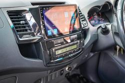 2013 Toyota HILUX SR5