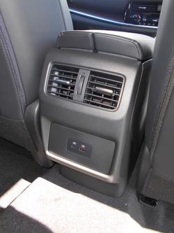 2025 Nissan X-TRAIL ST-L e-POWER