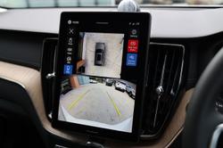 2026 Volvo XC60 Ultra T8 Plug-In Hybrid Dark