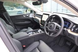 2026 Volvo XC60 Ultra T8 Plug-In Hybrid Dark