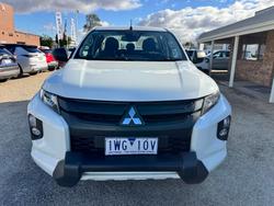 2022 MITSUBISHI Triton GLX