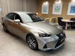 2018 Lexus
IS300h Luxury 2.5L Hybrid Auto CVT Sedan