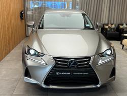 2018 Lexus
IS300h Luxury 2.5L Hybrid Auto CVT Sedan