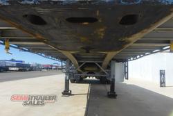 2013 CIMC 12 Pallet Flat Top A Trailer