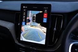 2025 Volvo XC60 Plus B5 Bright