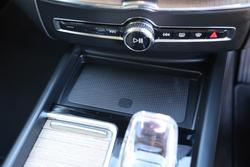 2025 Volvo XC60 Plus B5 Bright