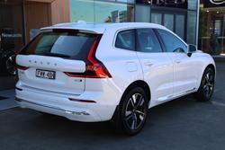 2025 Volvo XC60 Plus B5 Bright